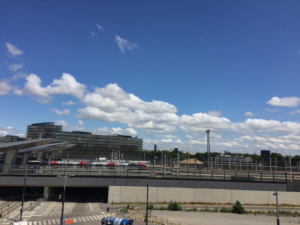 Vienna Apartments Hauptbahnhof Buitenkant foto